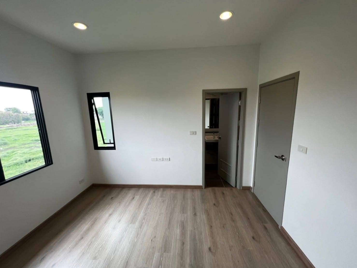Home Office LM000803