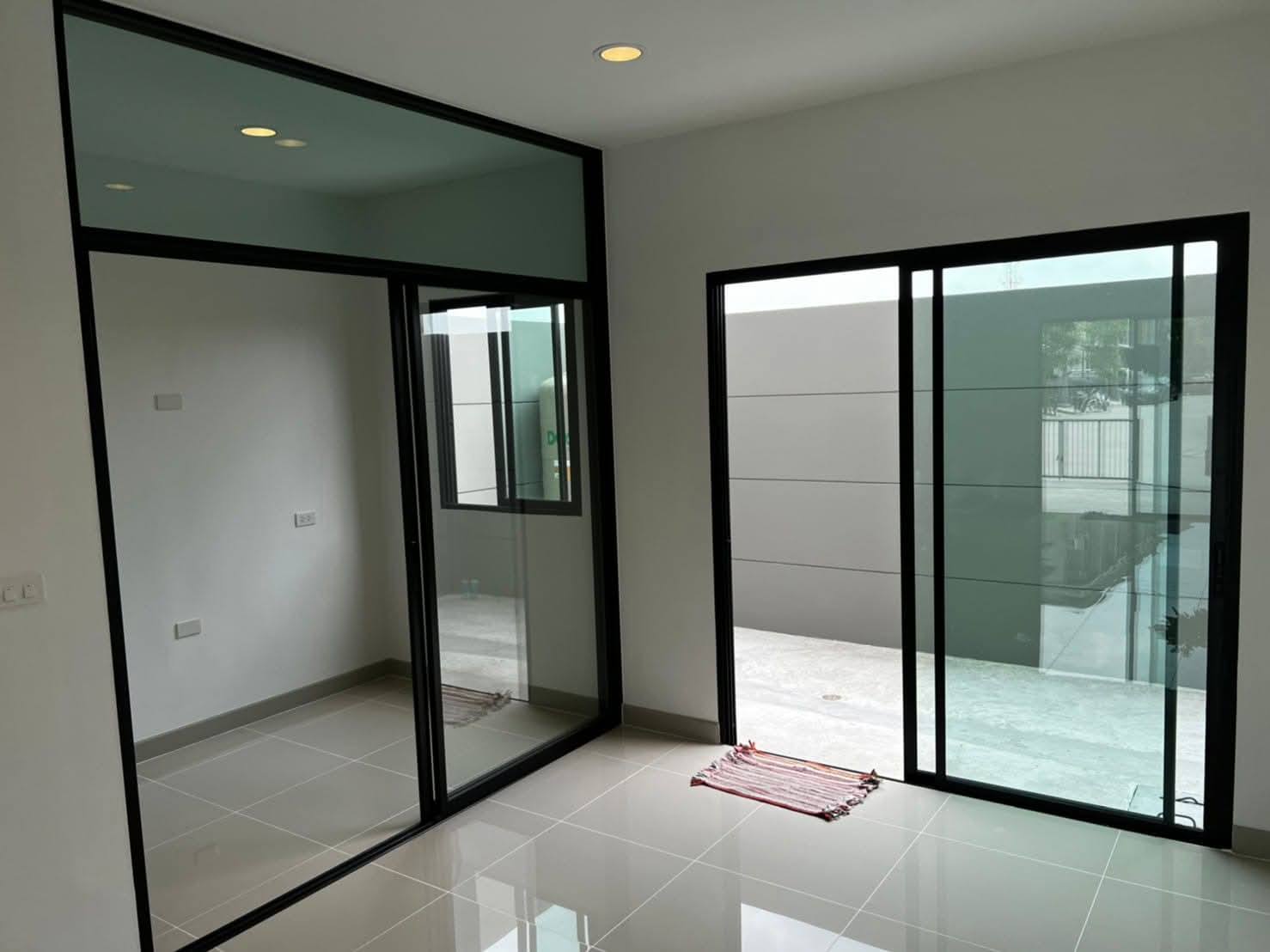 Home Office LM000803