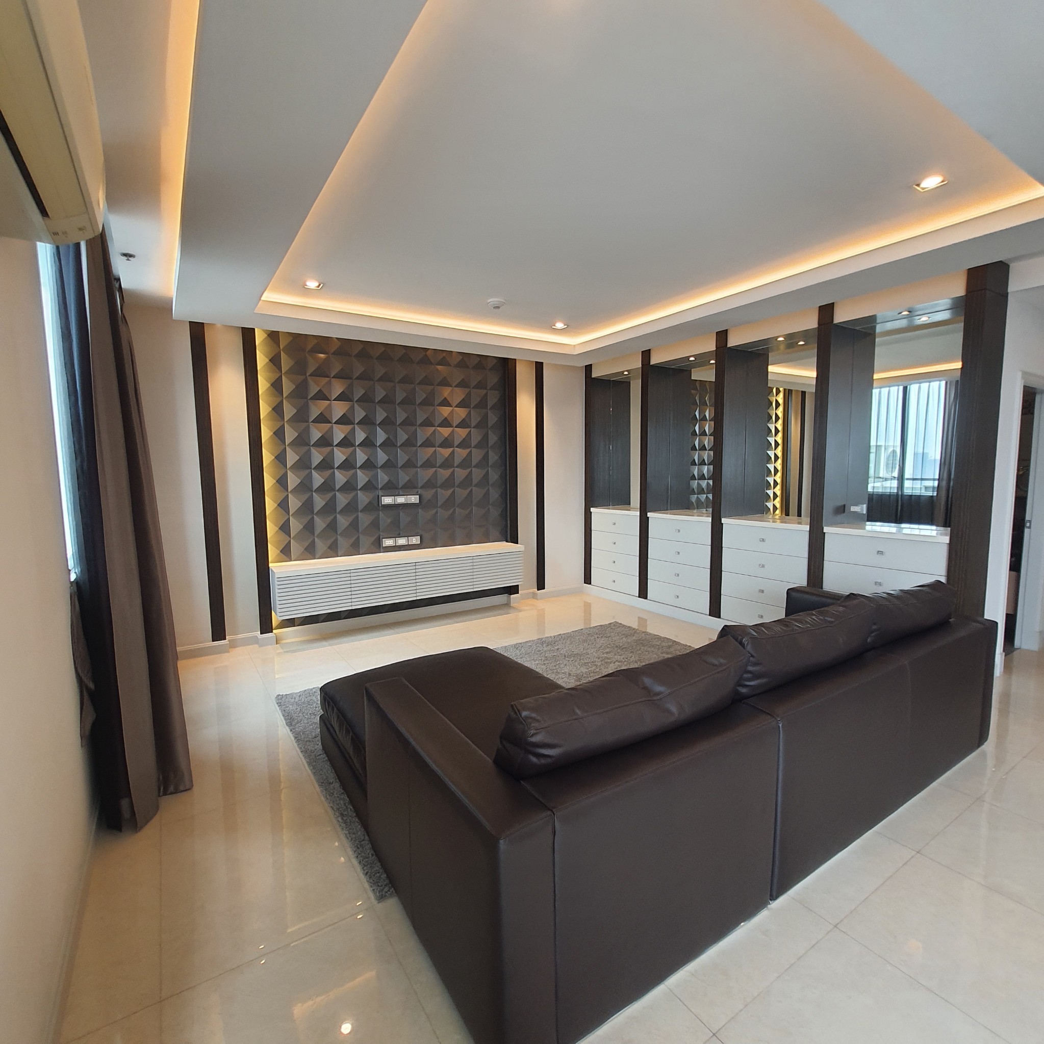 Condo LM000816