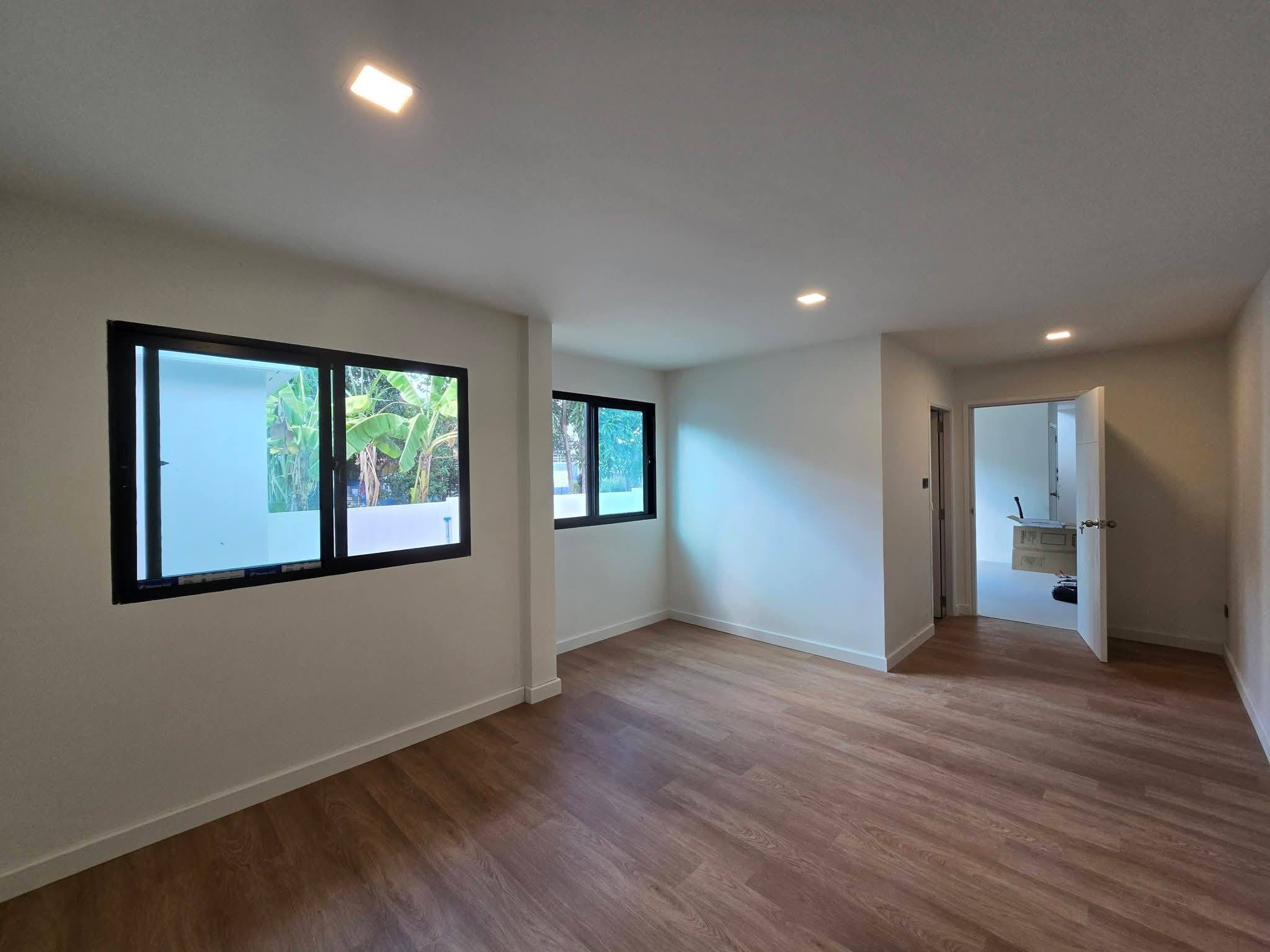 House LM000817