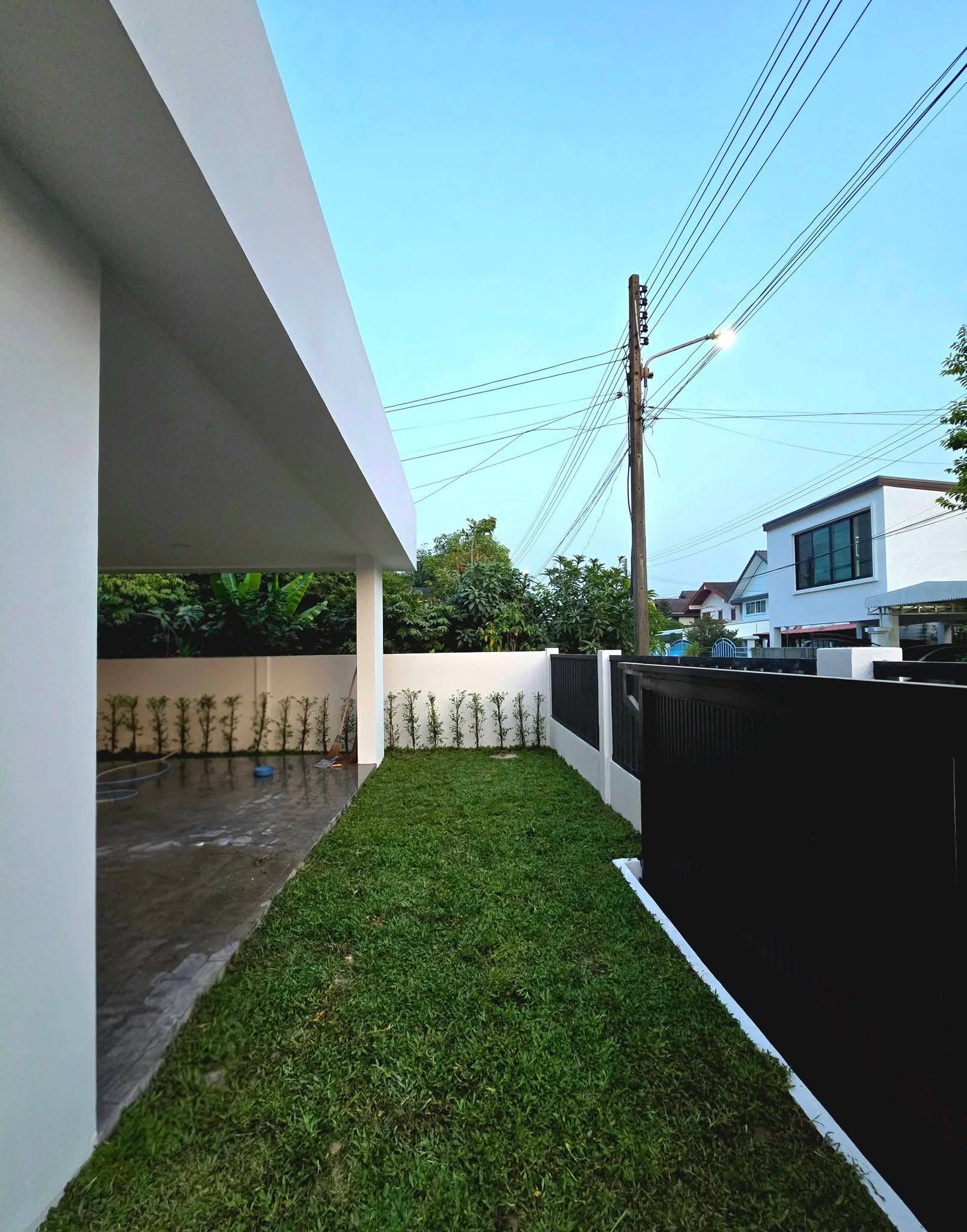 House LM000817