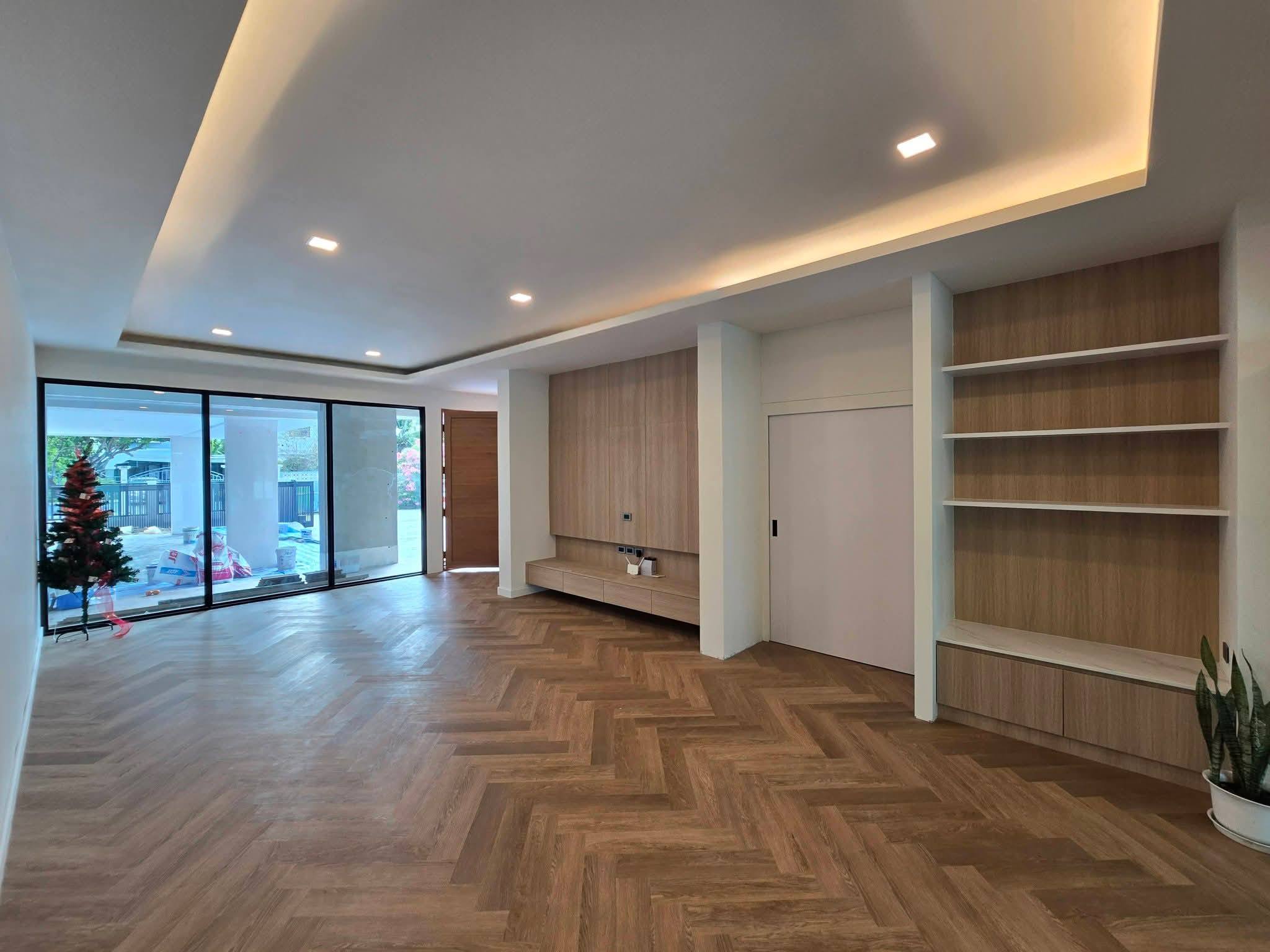 House LM000817