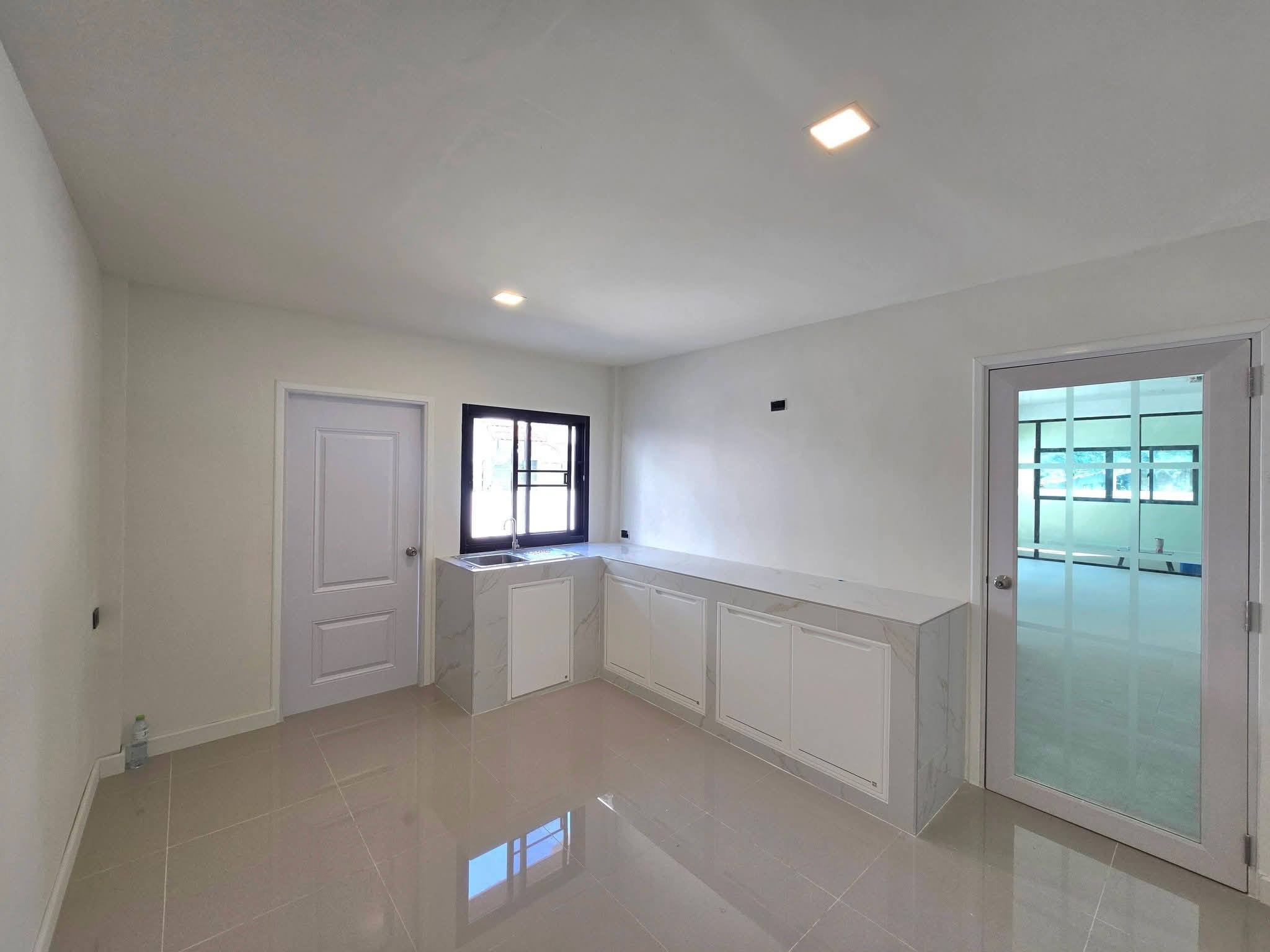 House LM000817