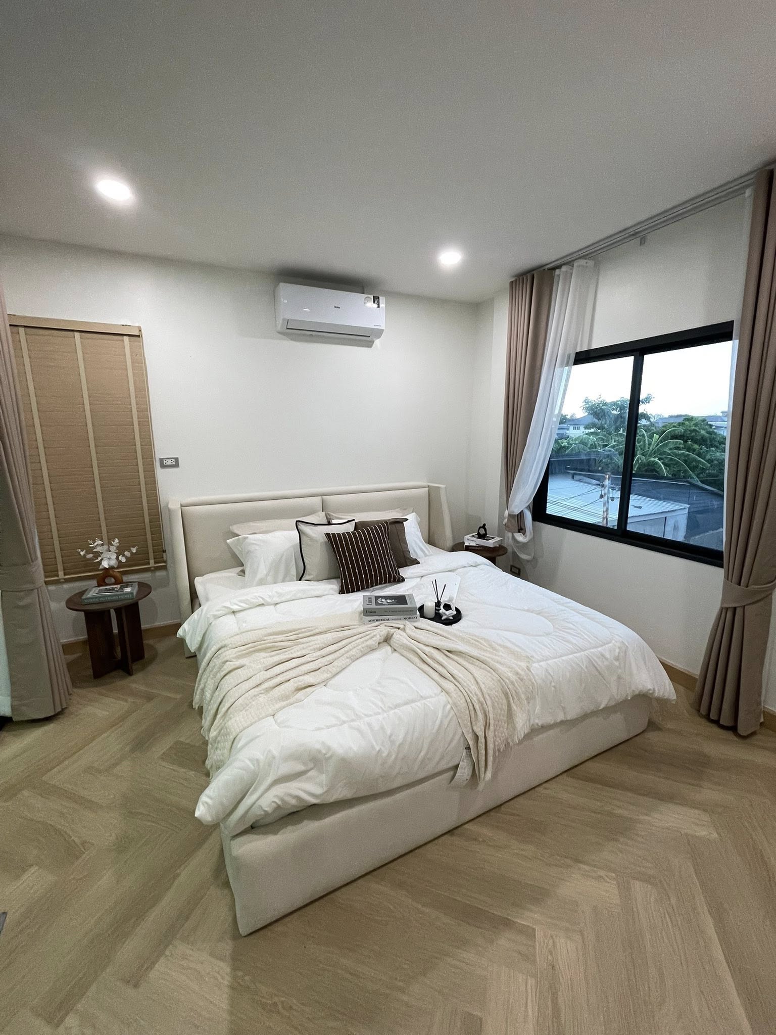 House LM000821
