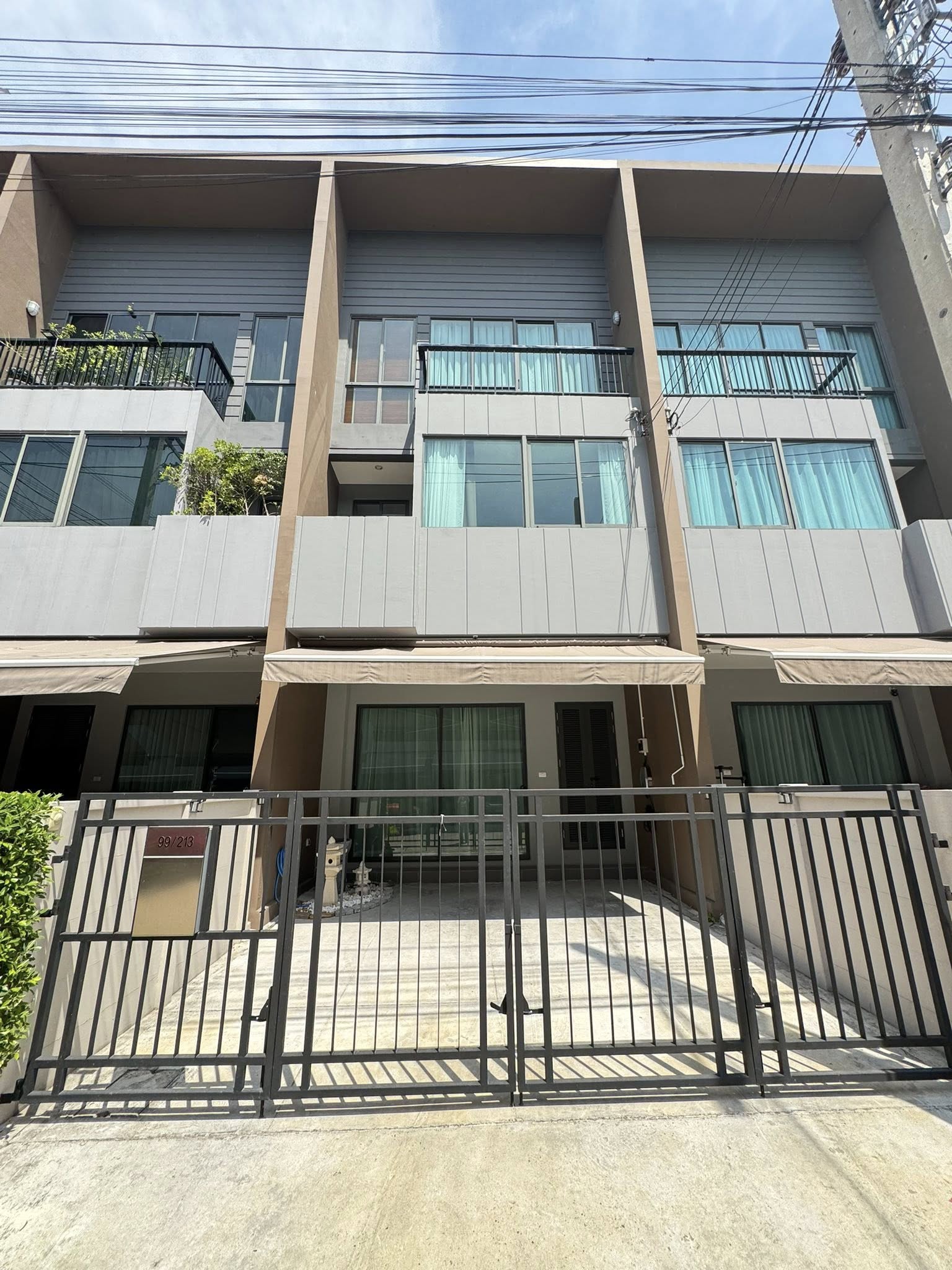 Townhouse LM000822