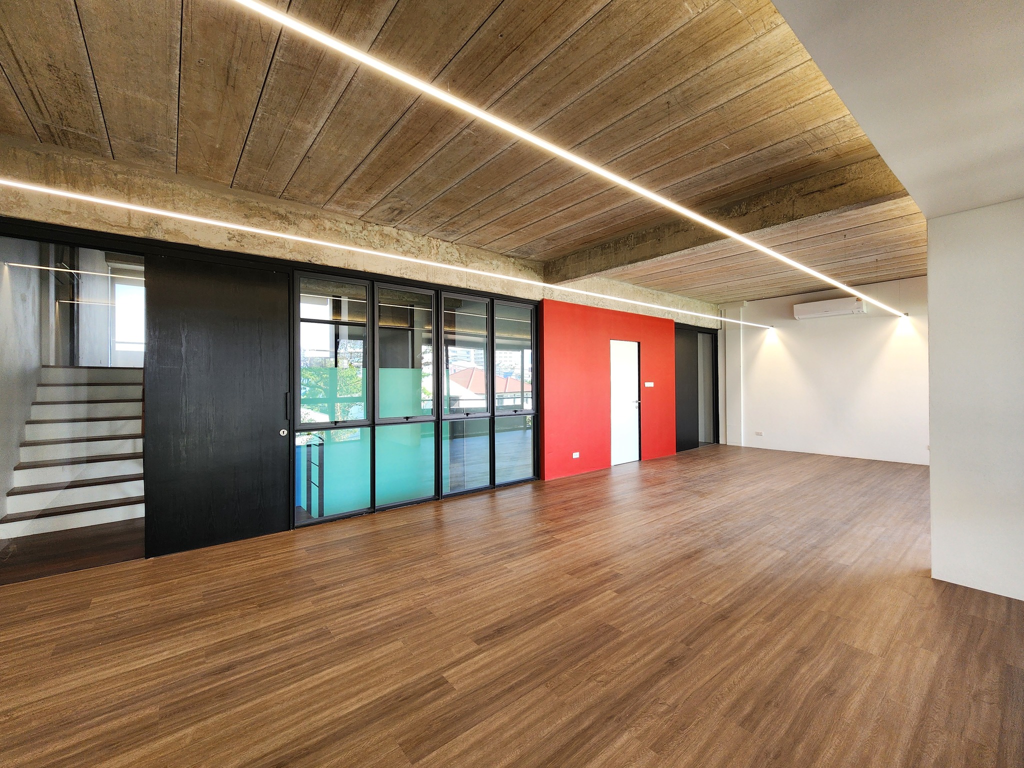 Home Office LM000826