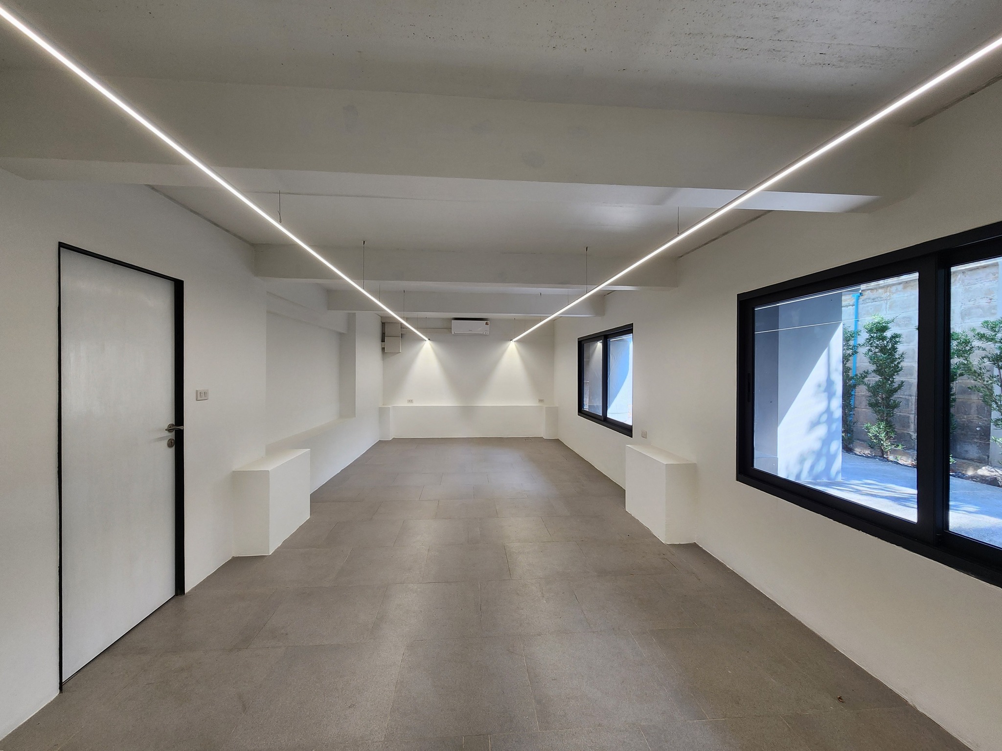 Home Office LM000826