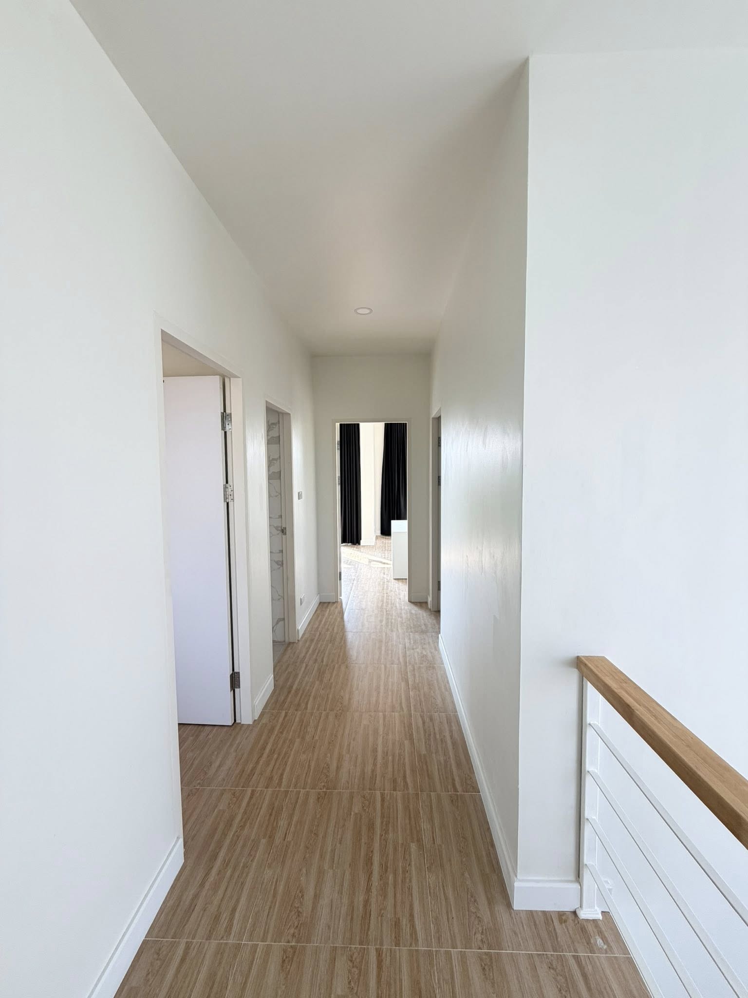 Home Office LM000830