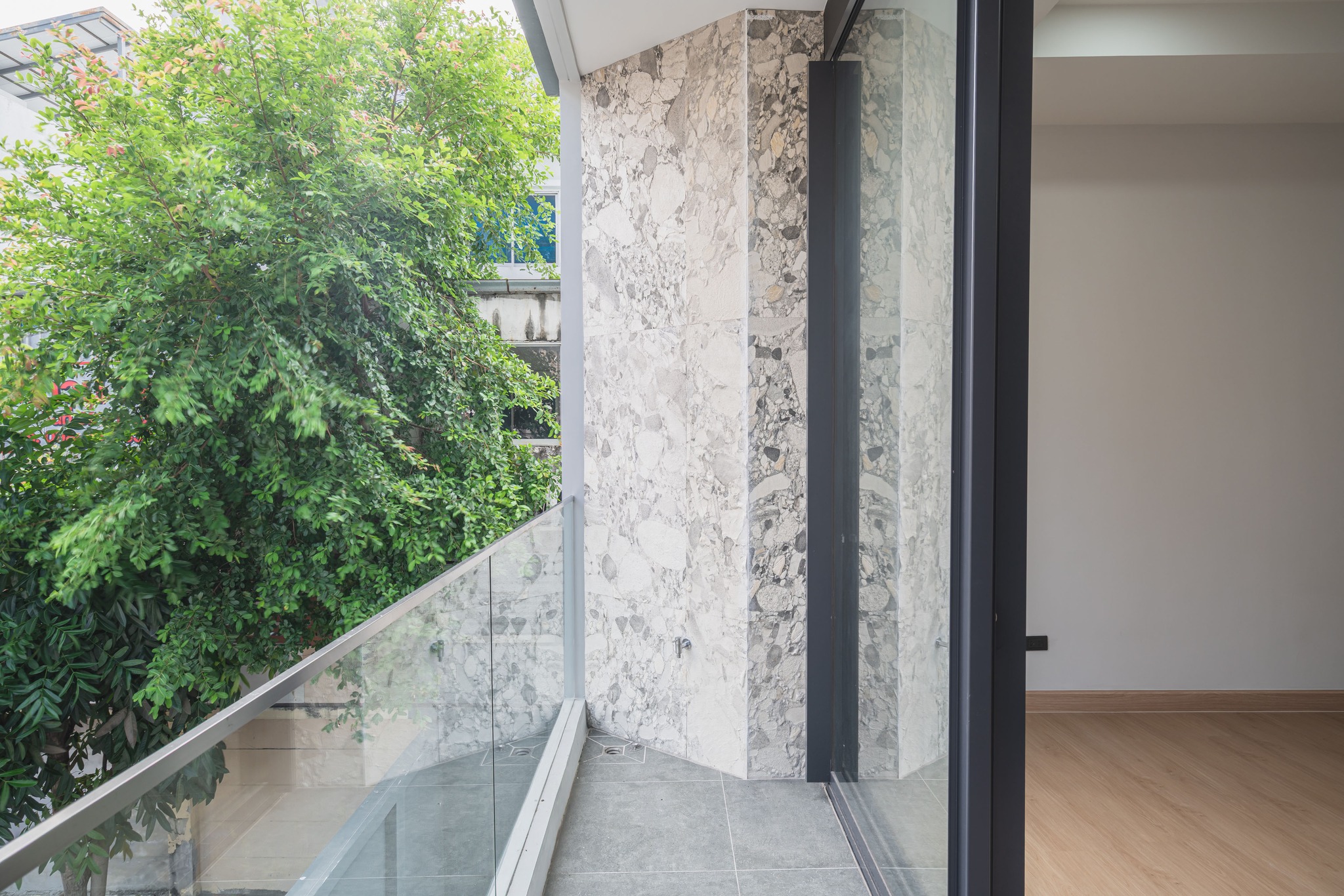 House LM000837