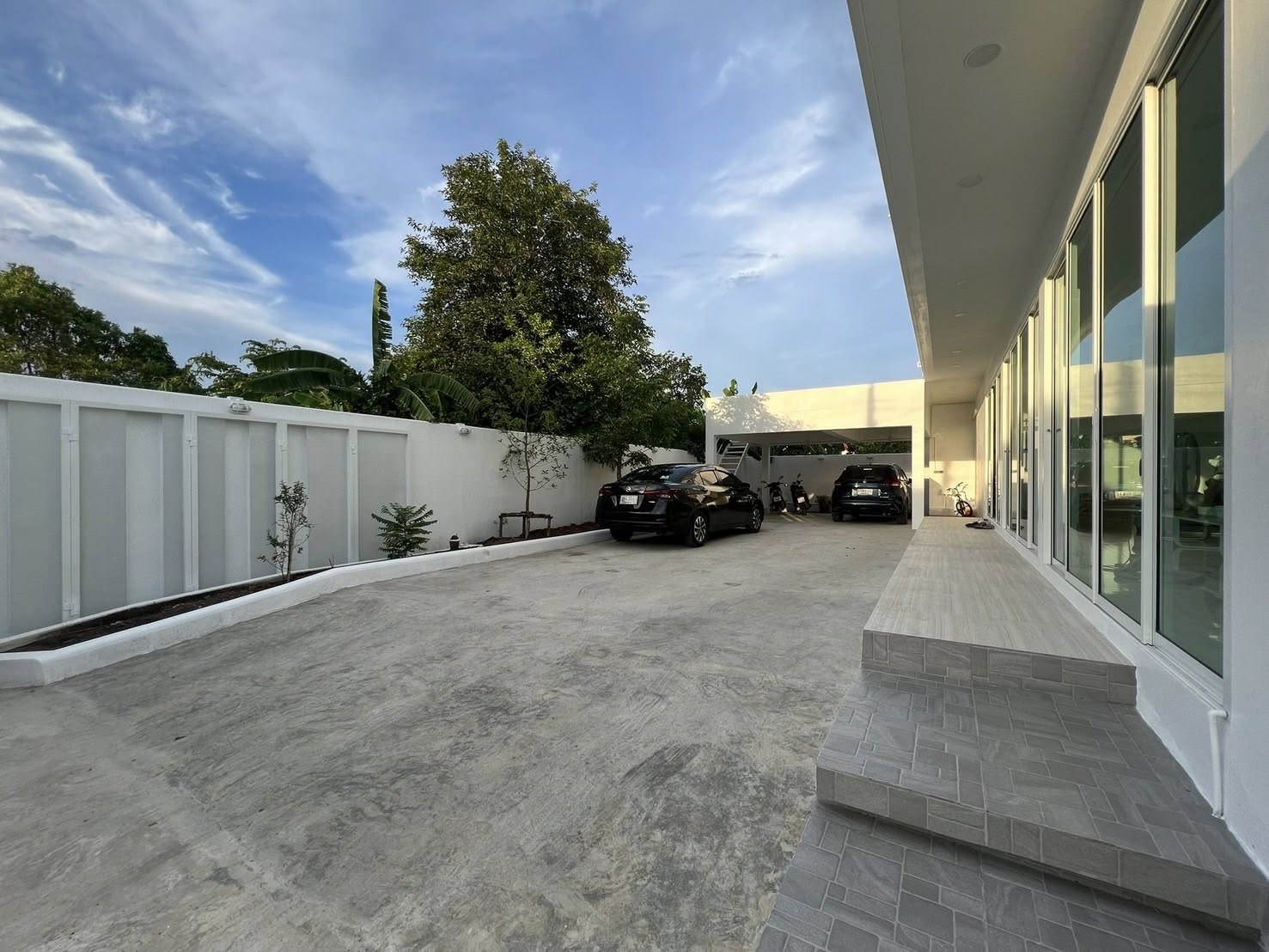 Home Office LM000839