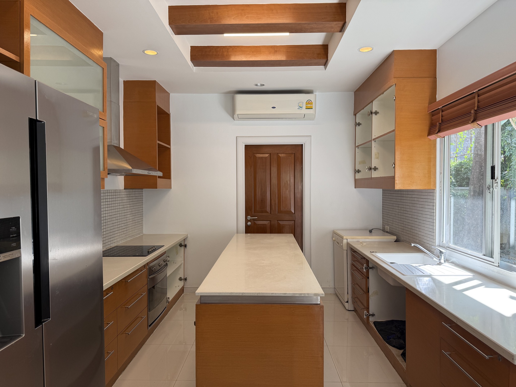 House LM000844