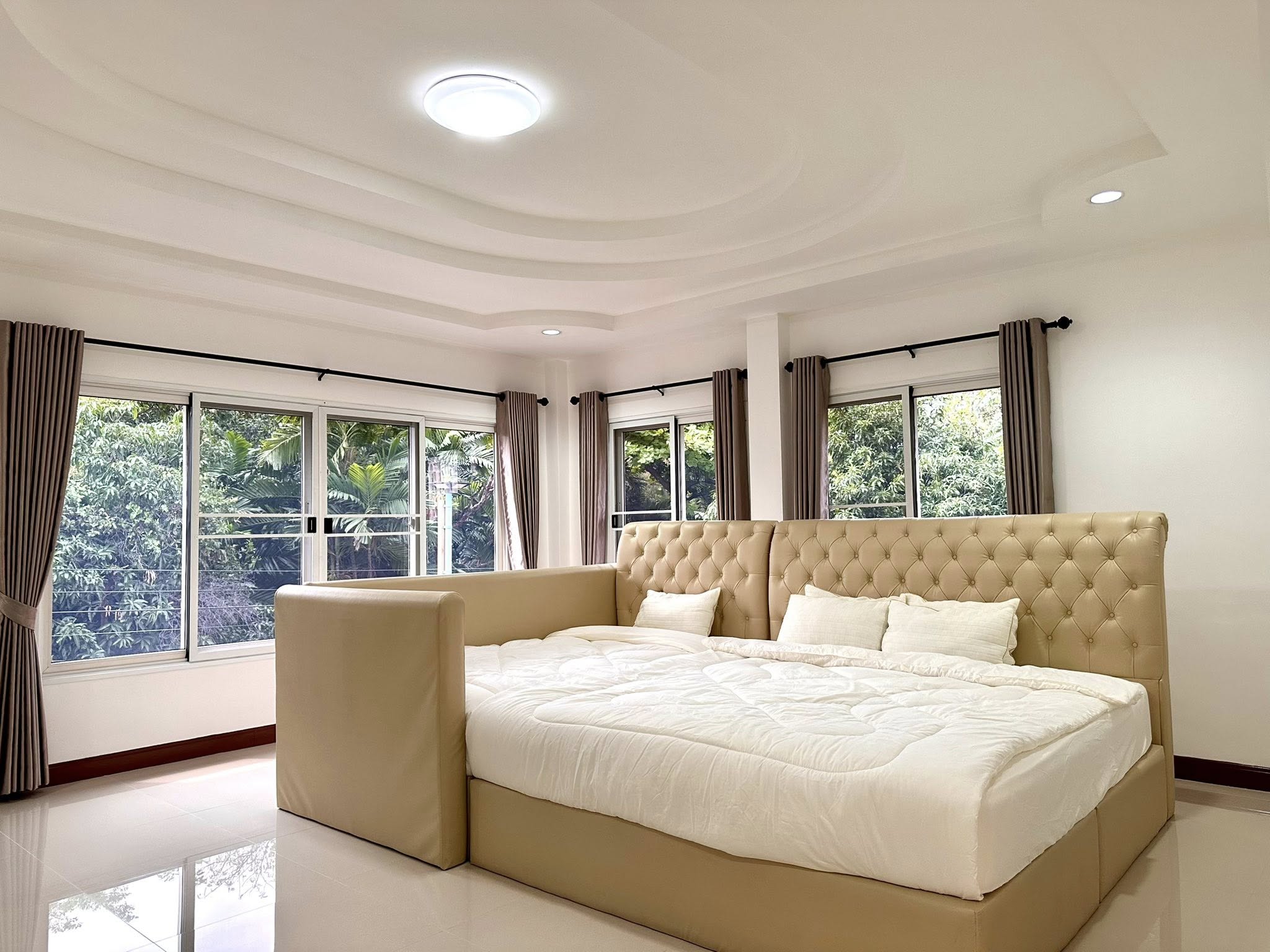 Home Office LM000845