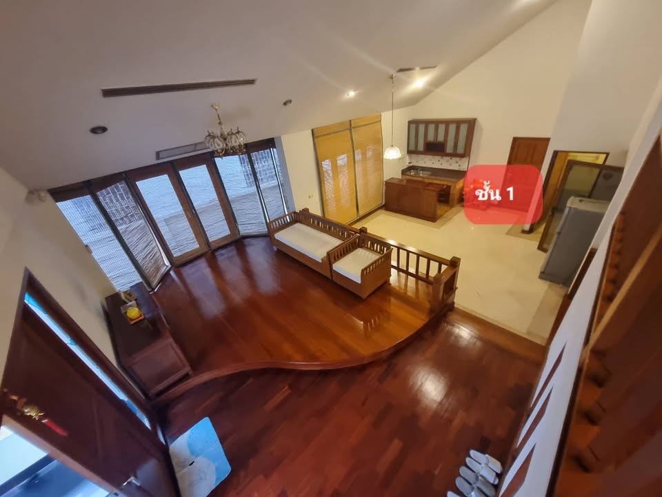Home Office LM000847