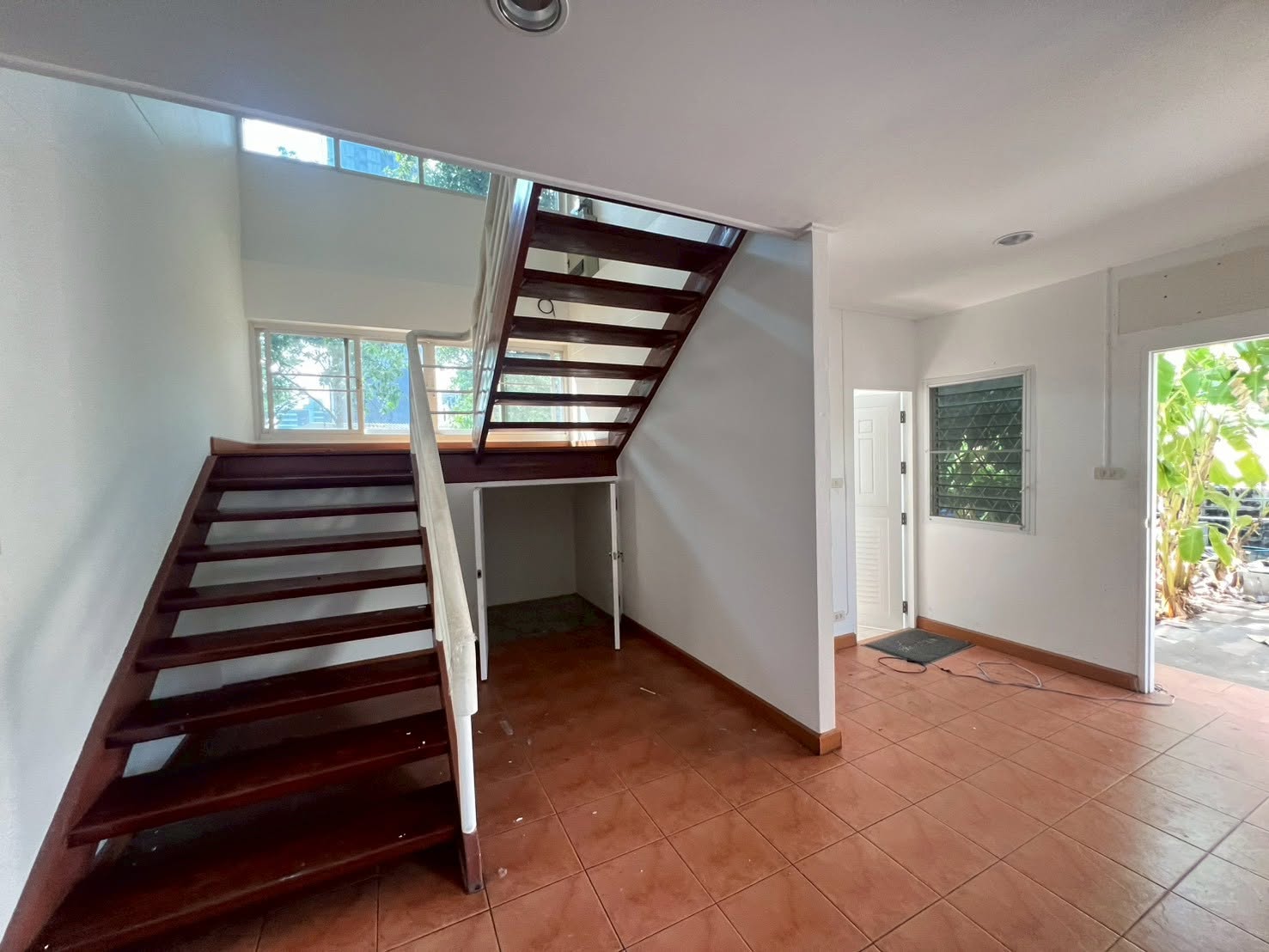 House LM000852