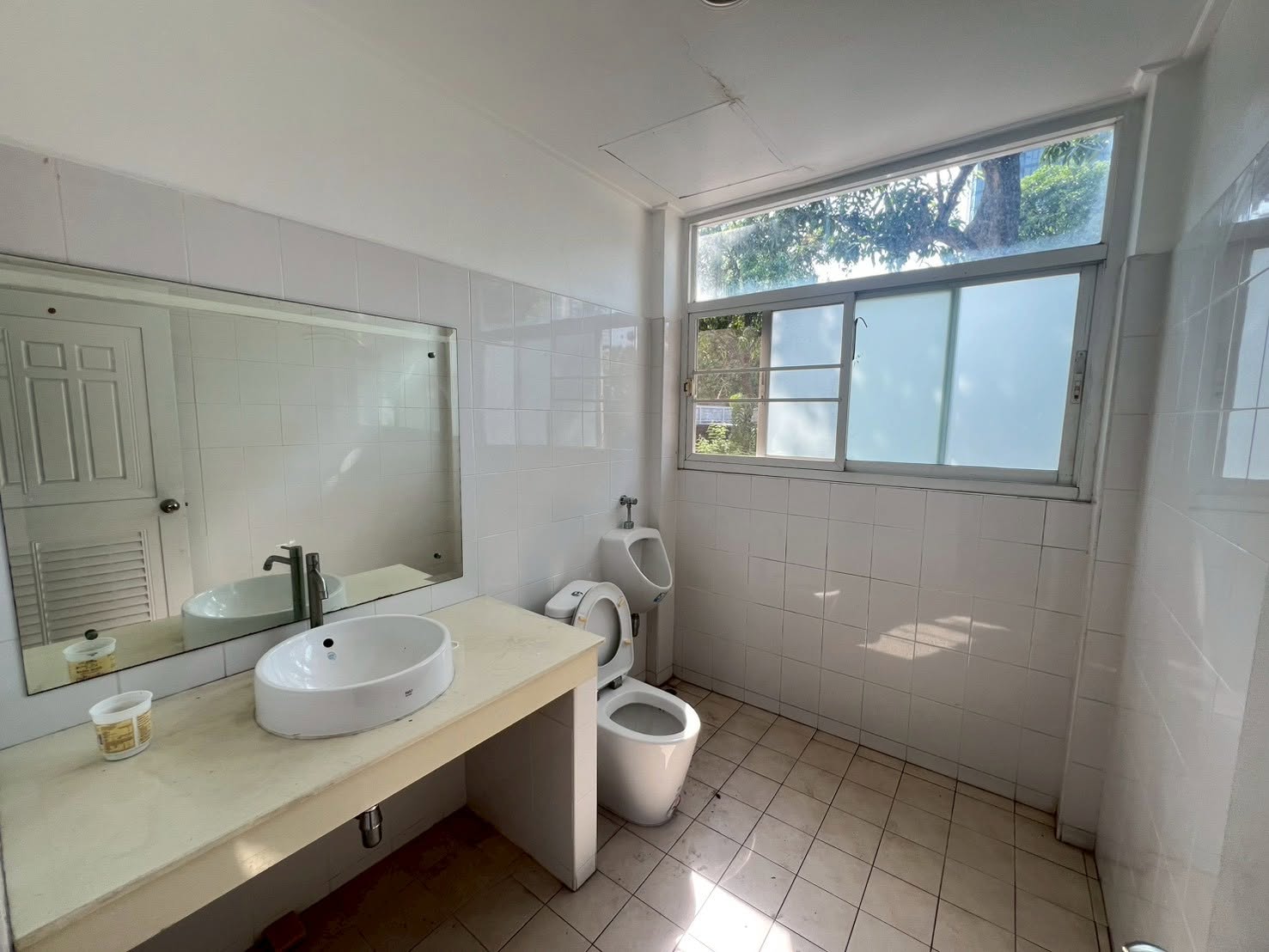 House LM000852