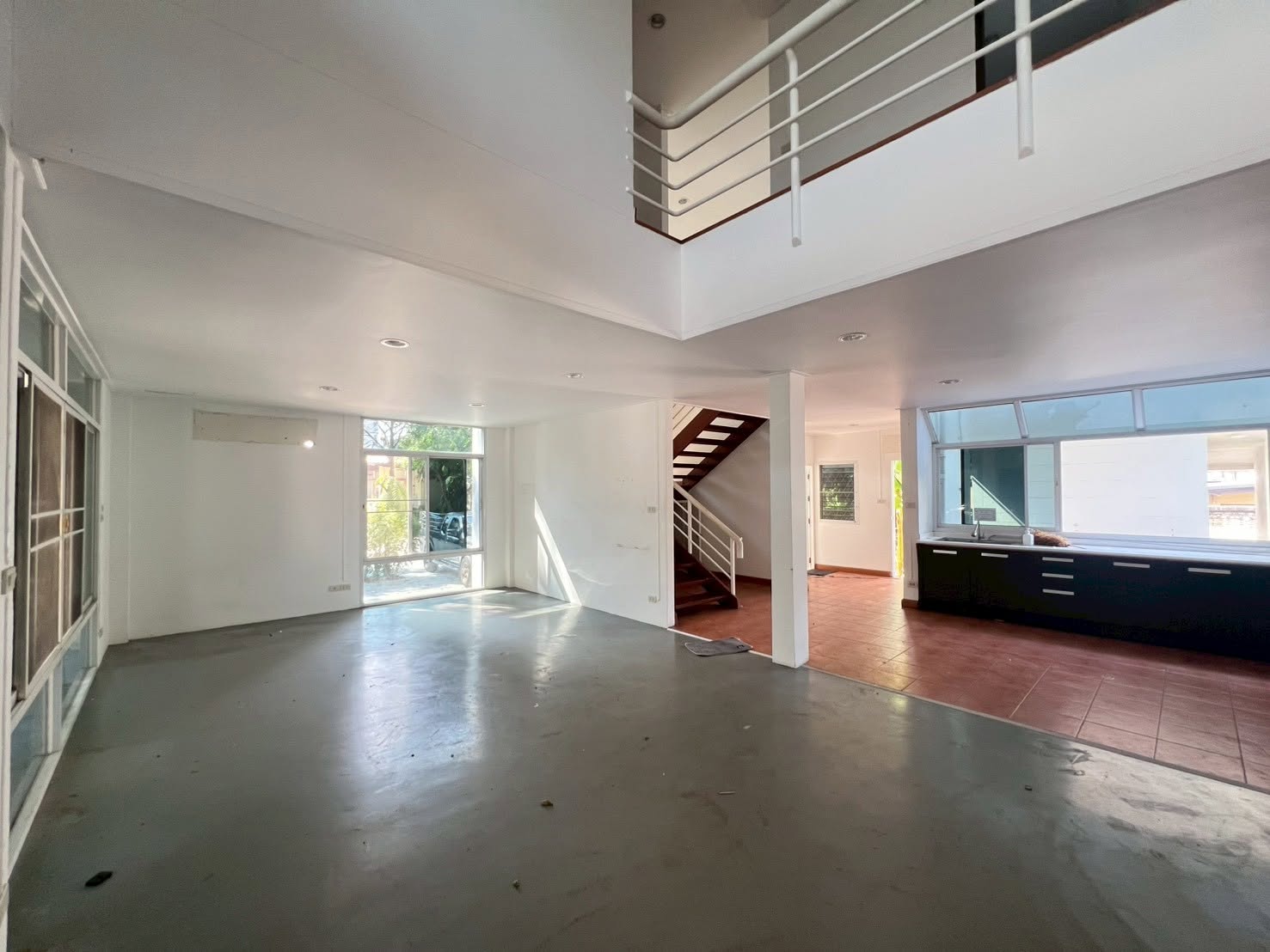House LM000852
