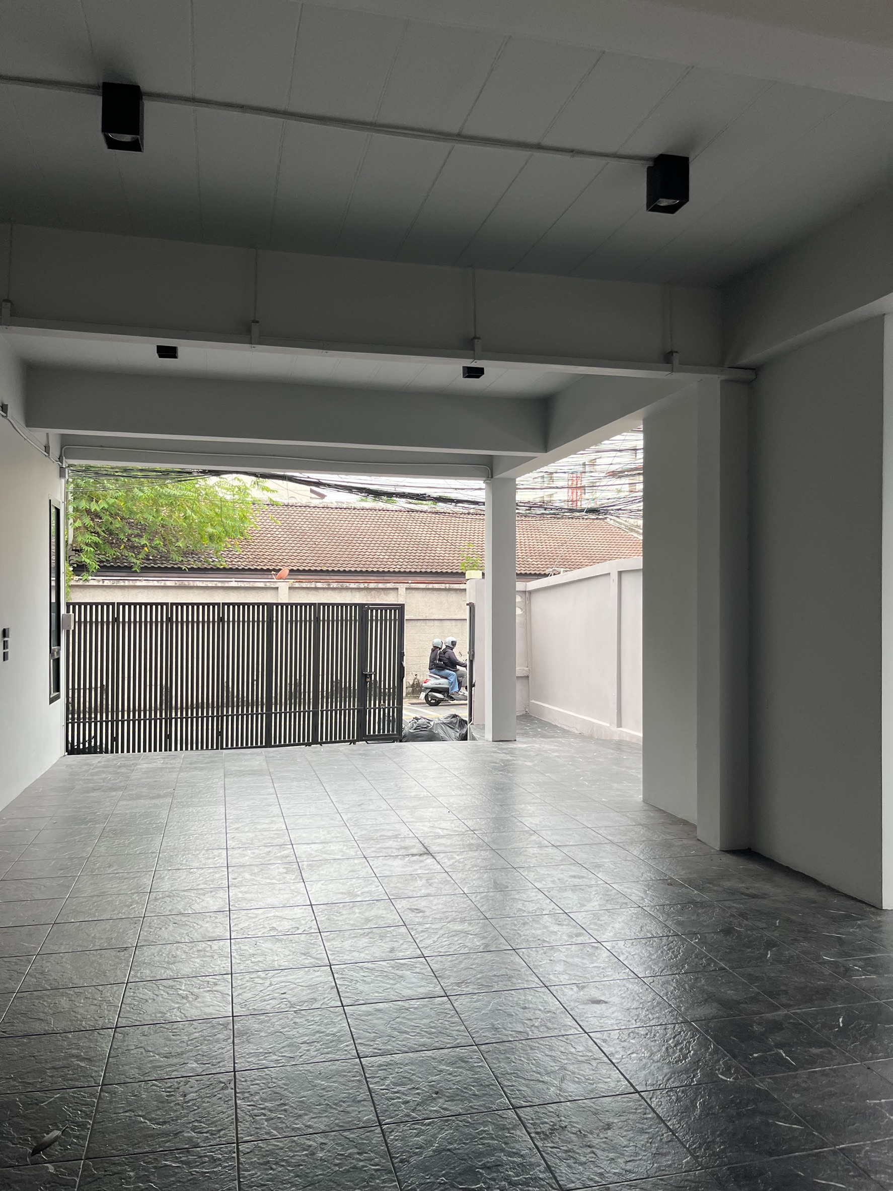 Home Office LM000855