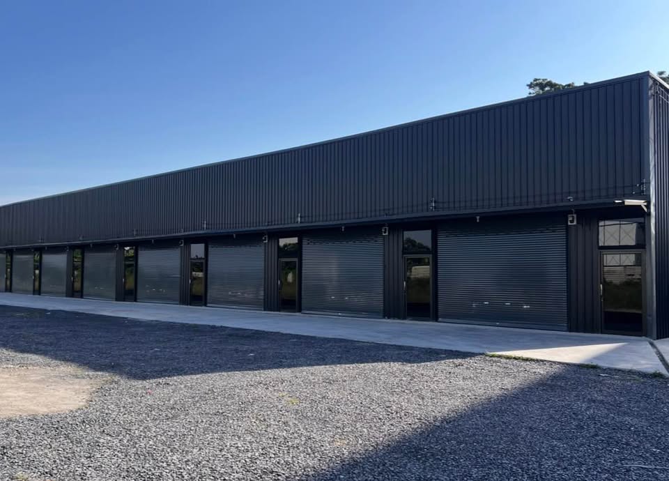 Warehouse LM000864