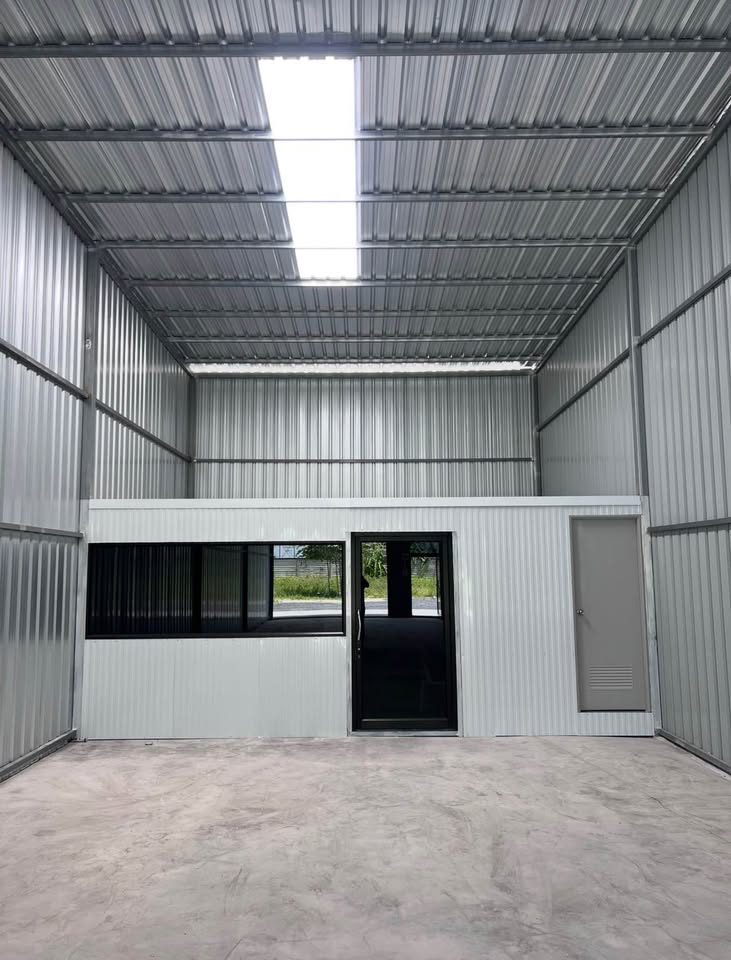 Warehouse LM000864