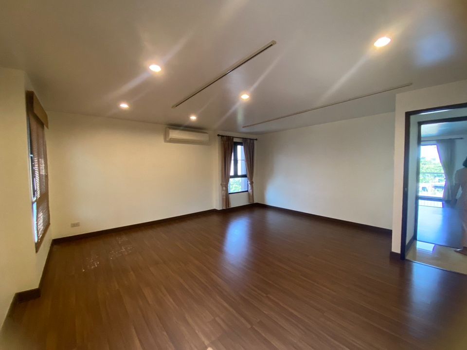 Office LM000867
