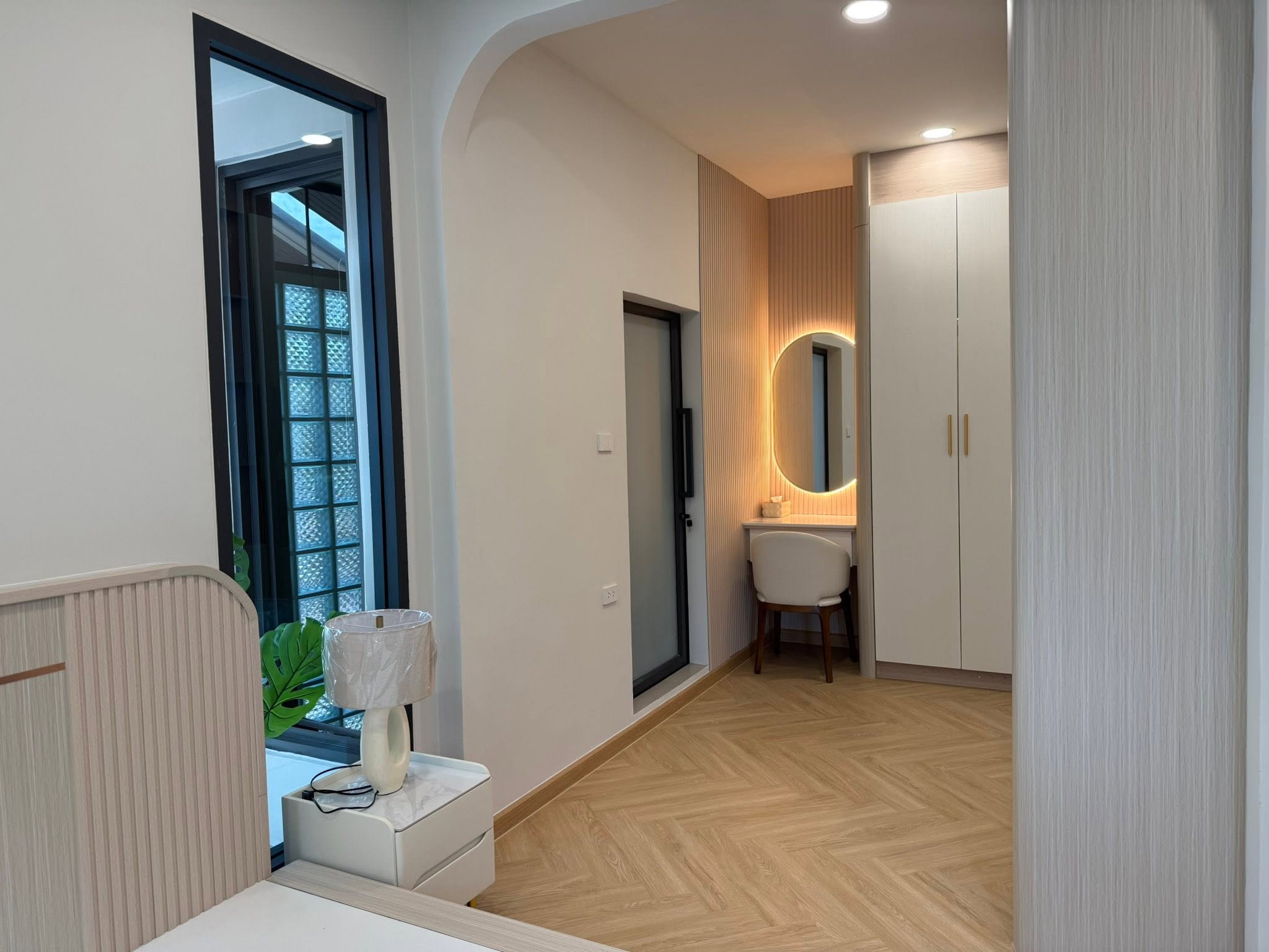 House LM000872