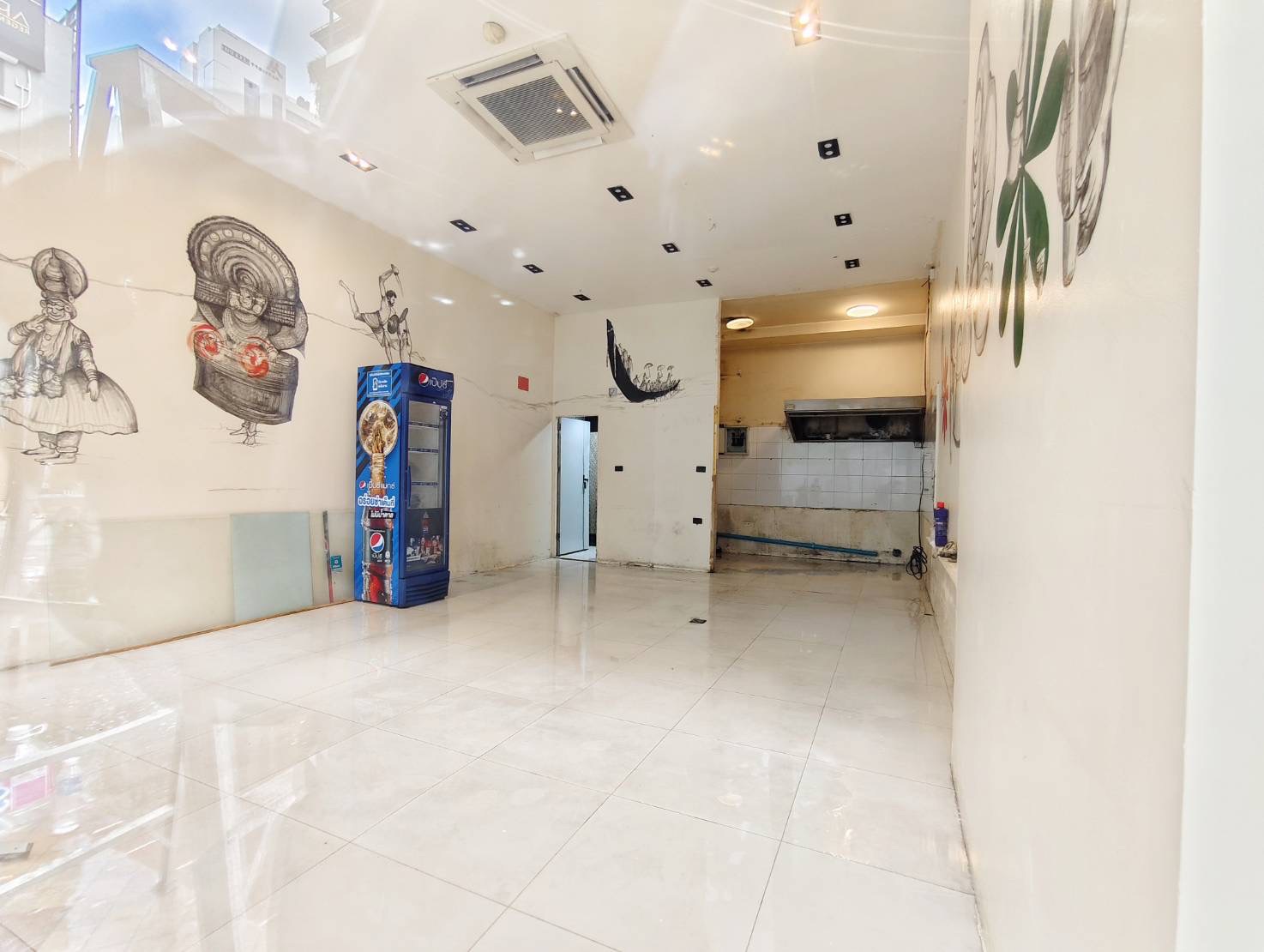 Retail space LM000874