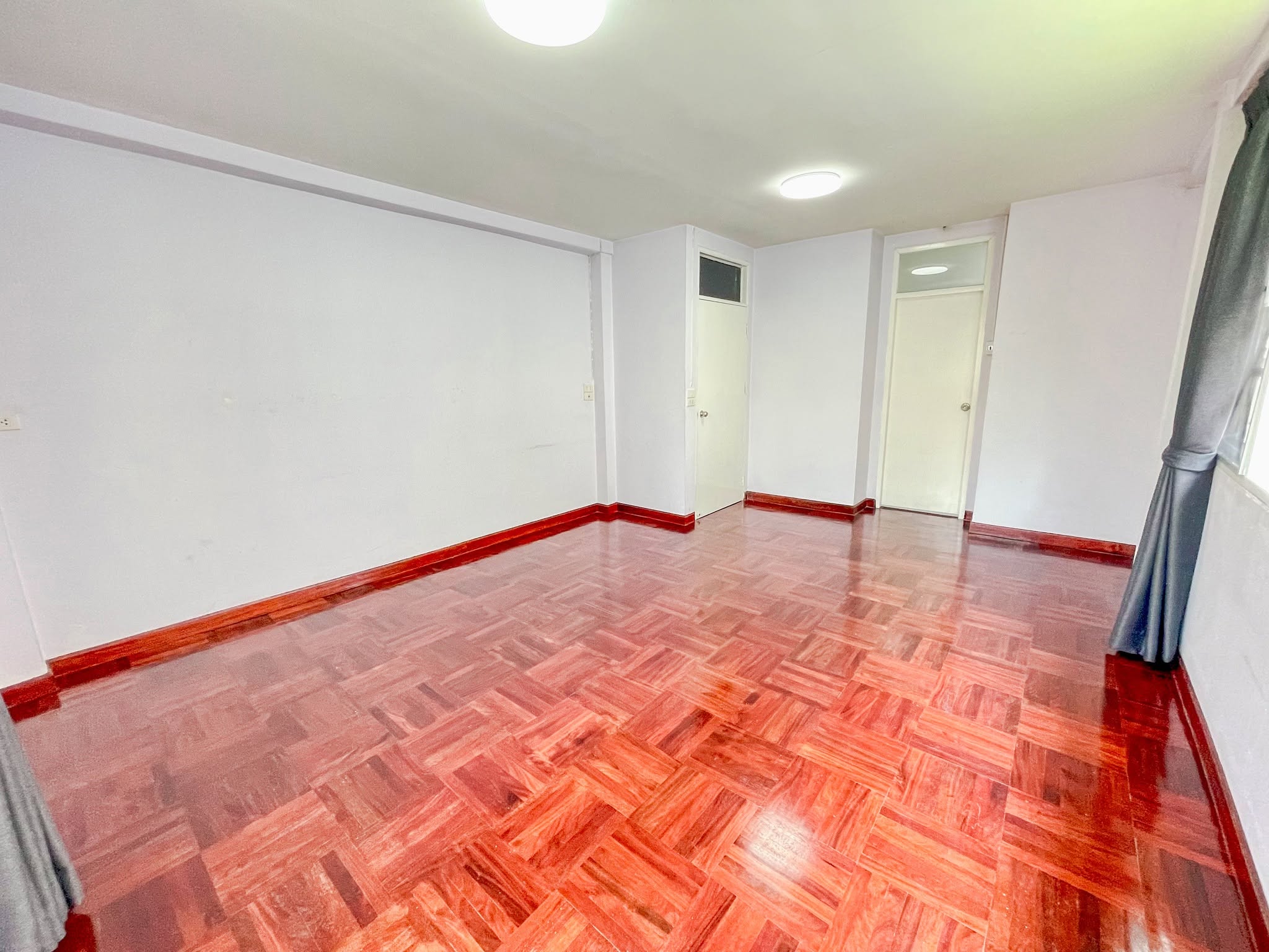 House LM000881