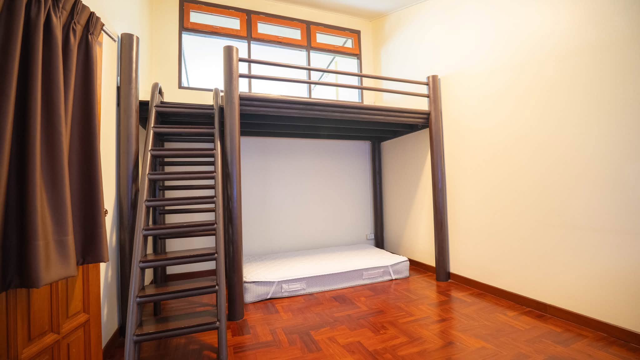 Townhouse LM000886