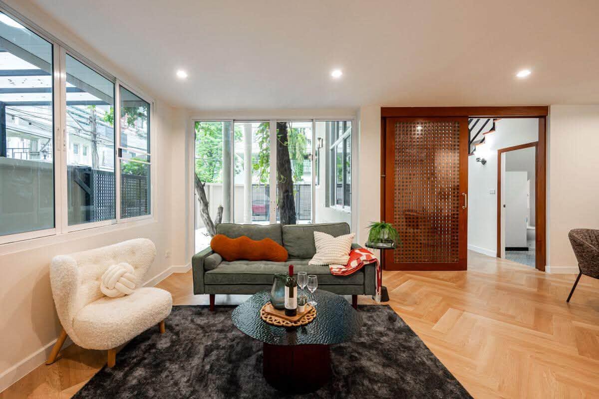 Home Office LM000887