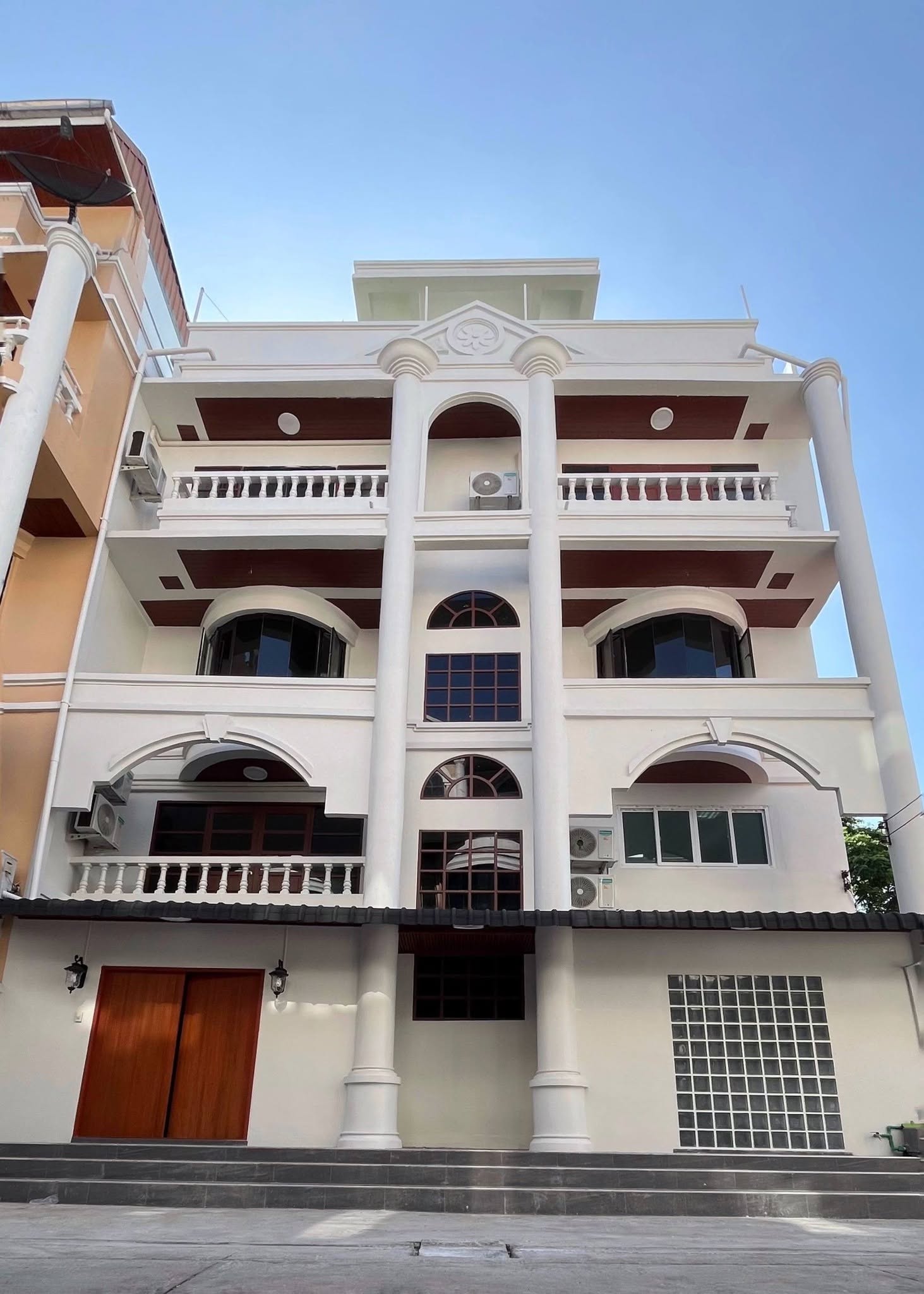 House LM000888