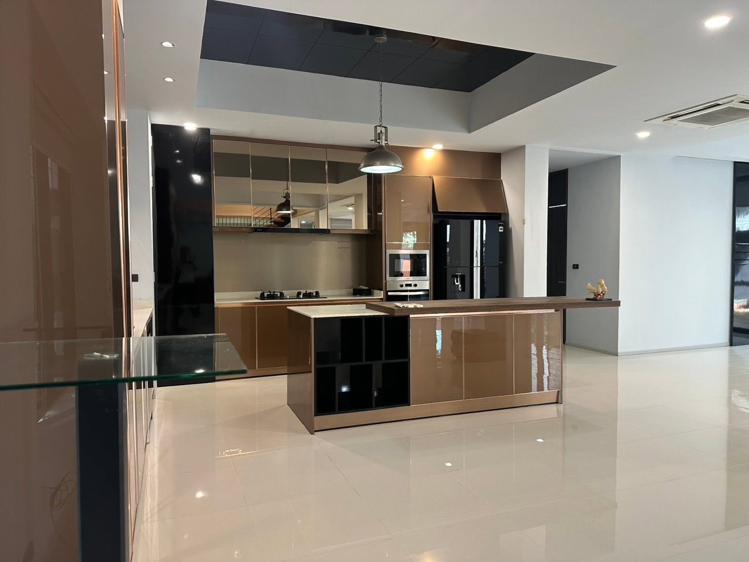 House LM000889