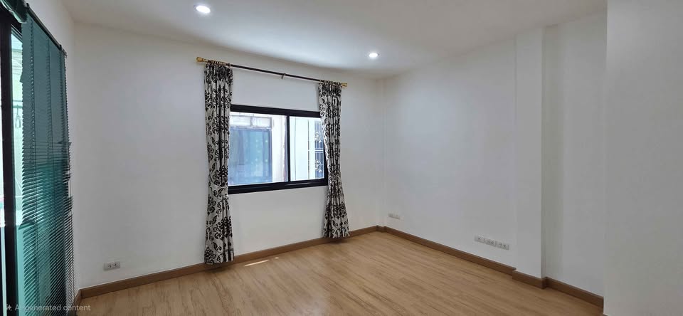Home Office LM000894