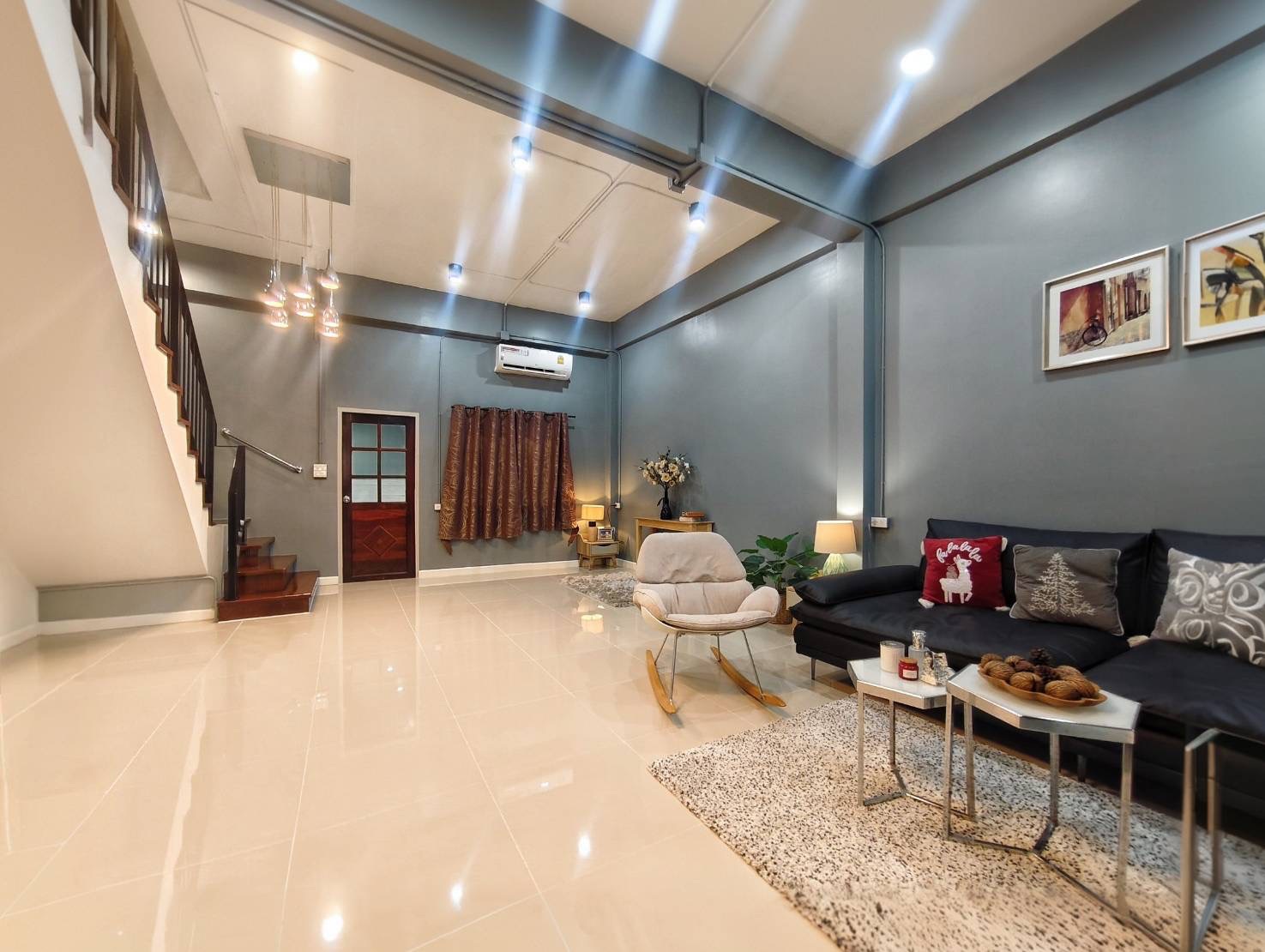Townhouse LM000899