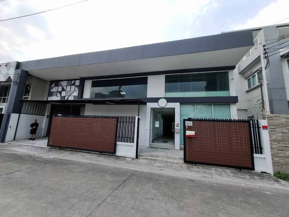 Office LM000901
