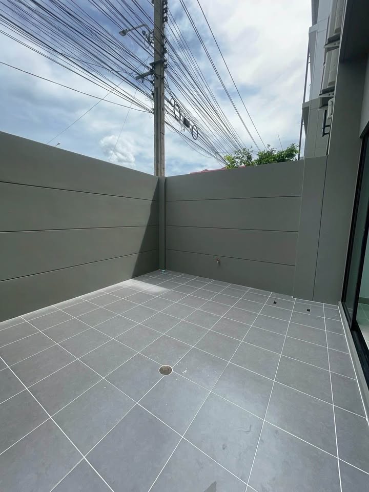 Home Office LM000906