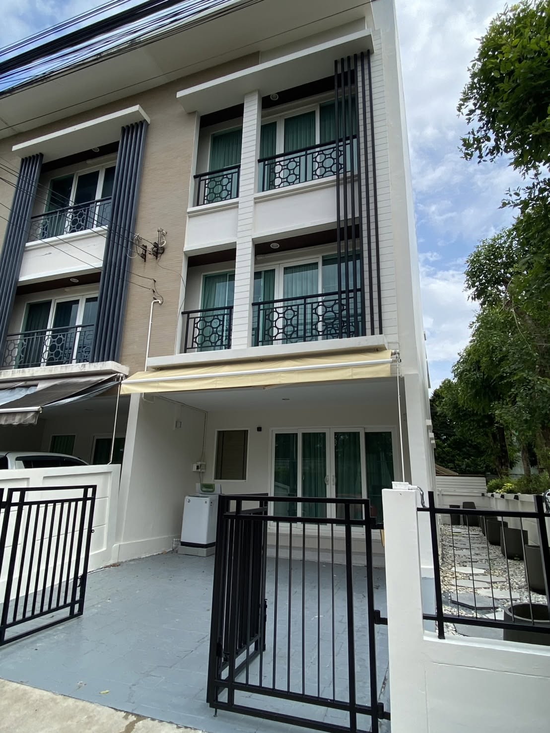 Townhouse LM000907