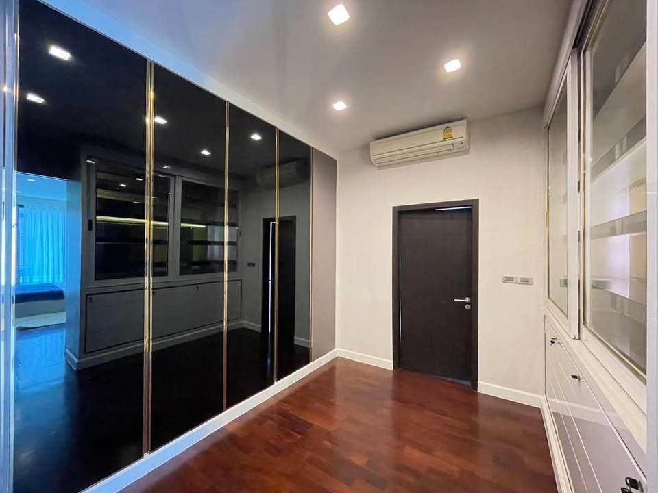 House LM000908