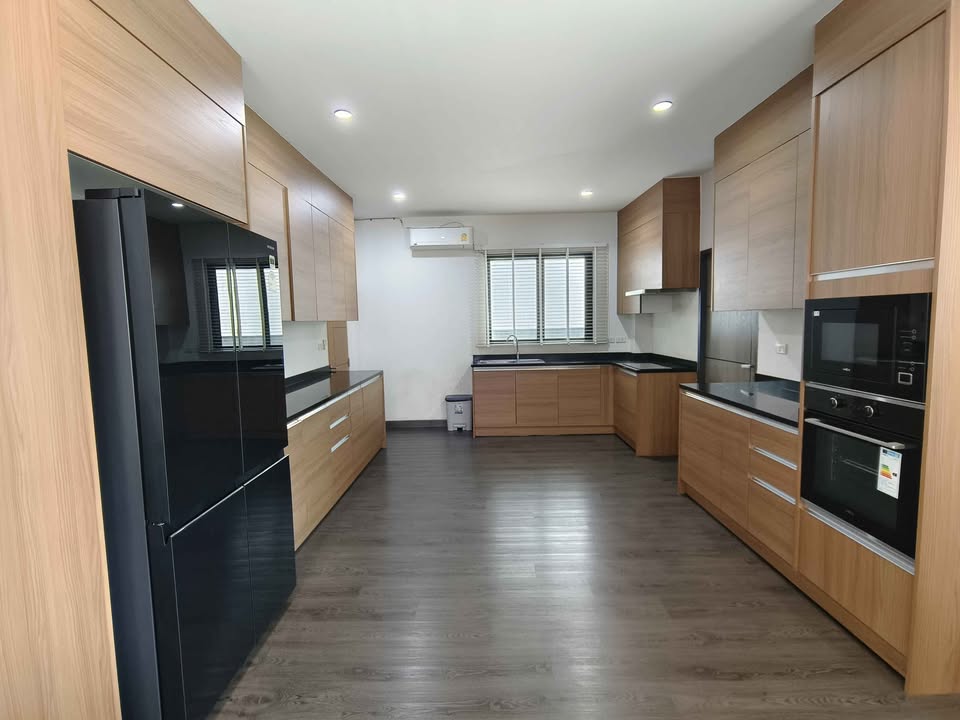 House LM000909