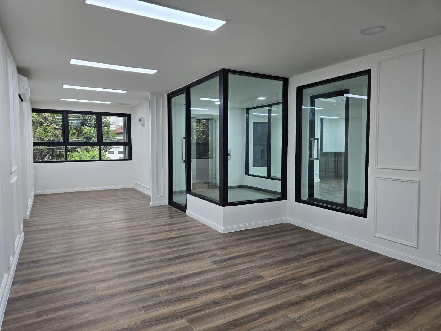 Office LM000915