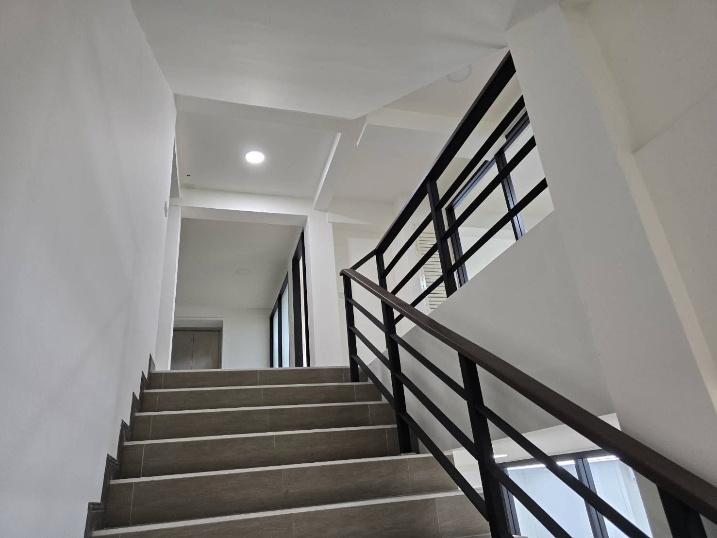 Office LM000915