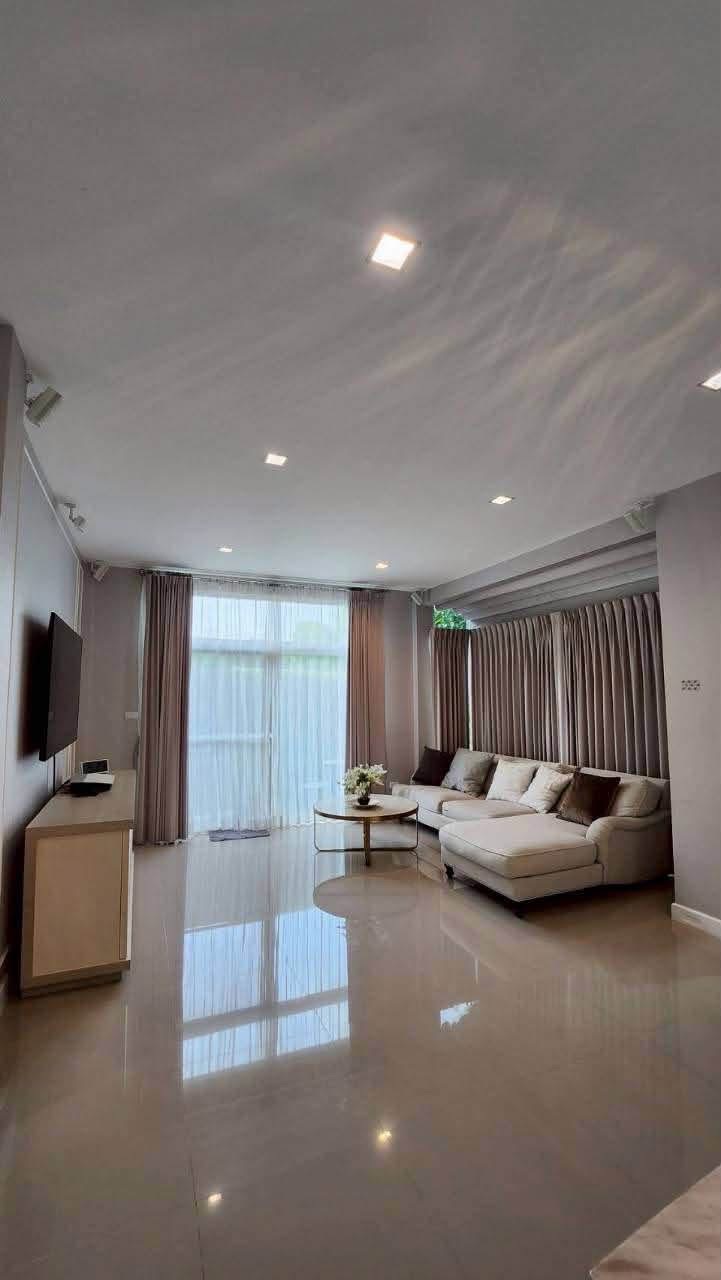 House LM000917