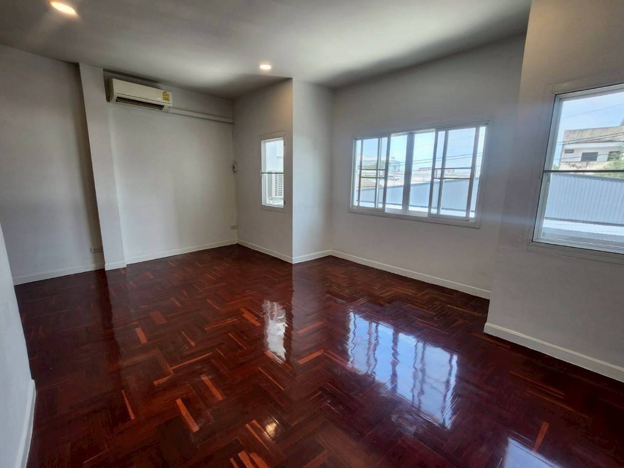 Townhouse LM000918