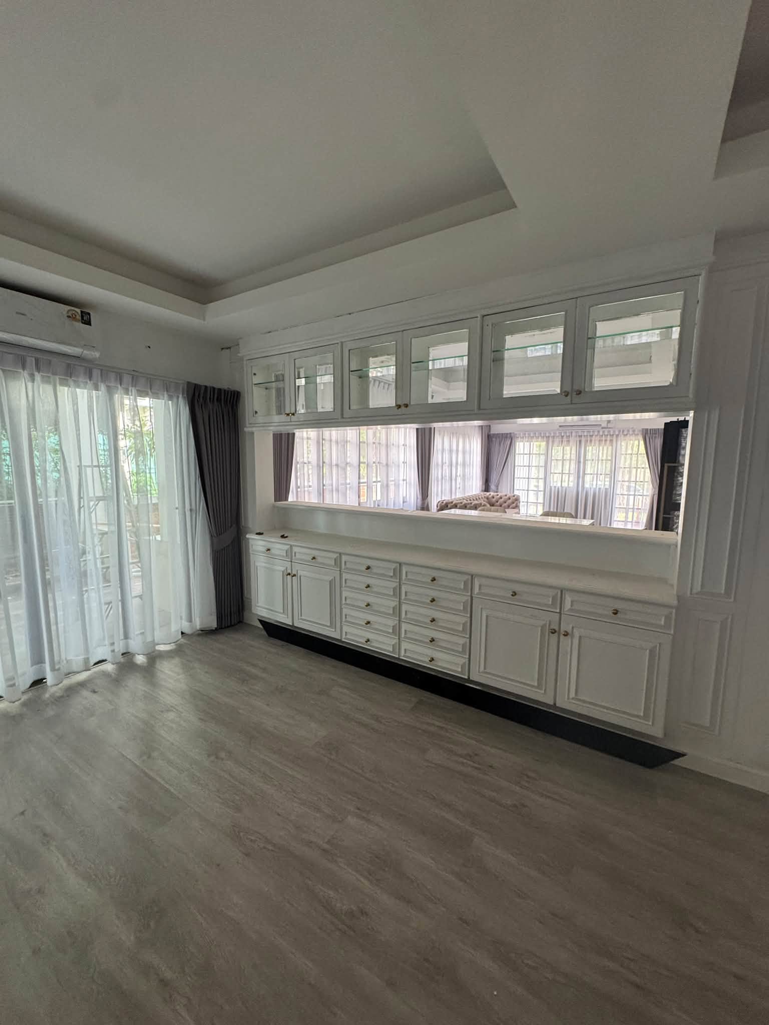 House LM000921