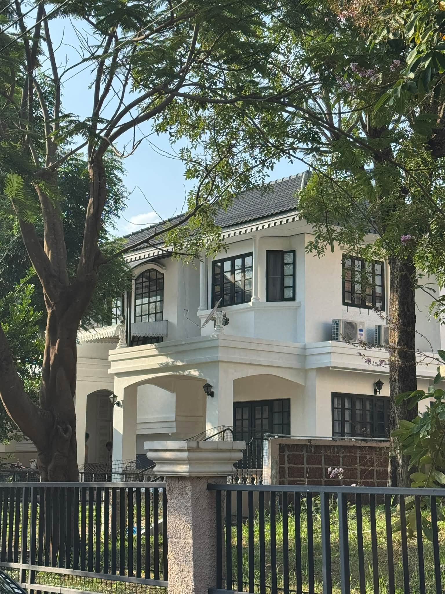 House LM000921