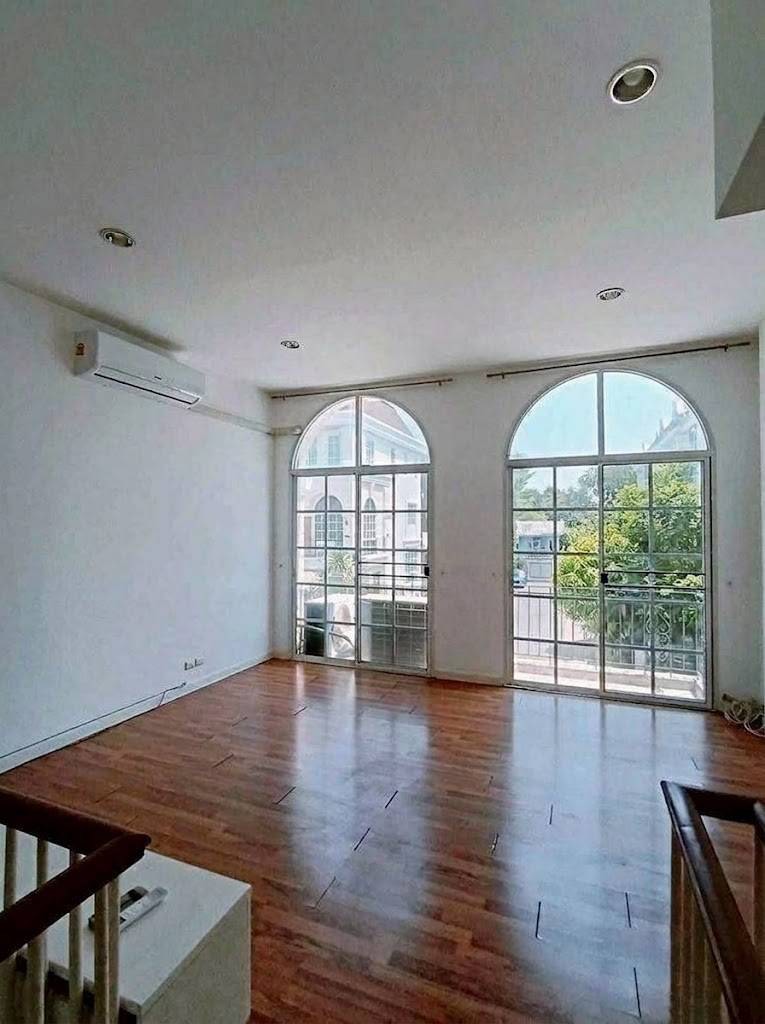 Townhouse LM000931